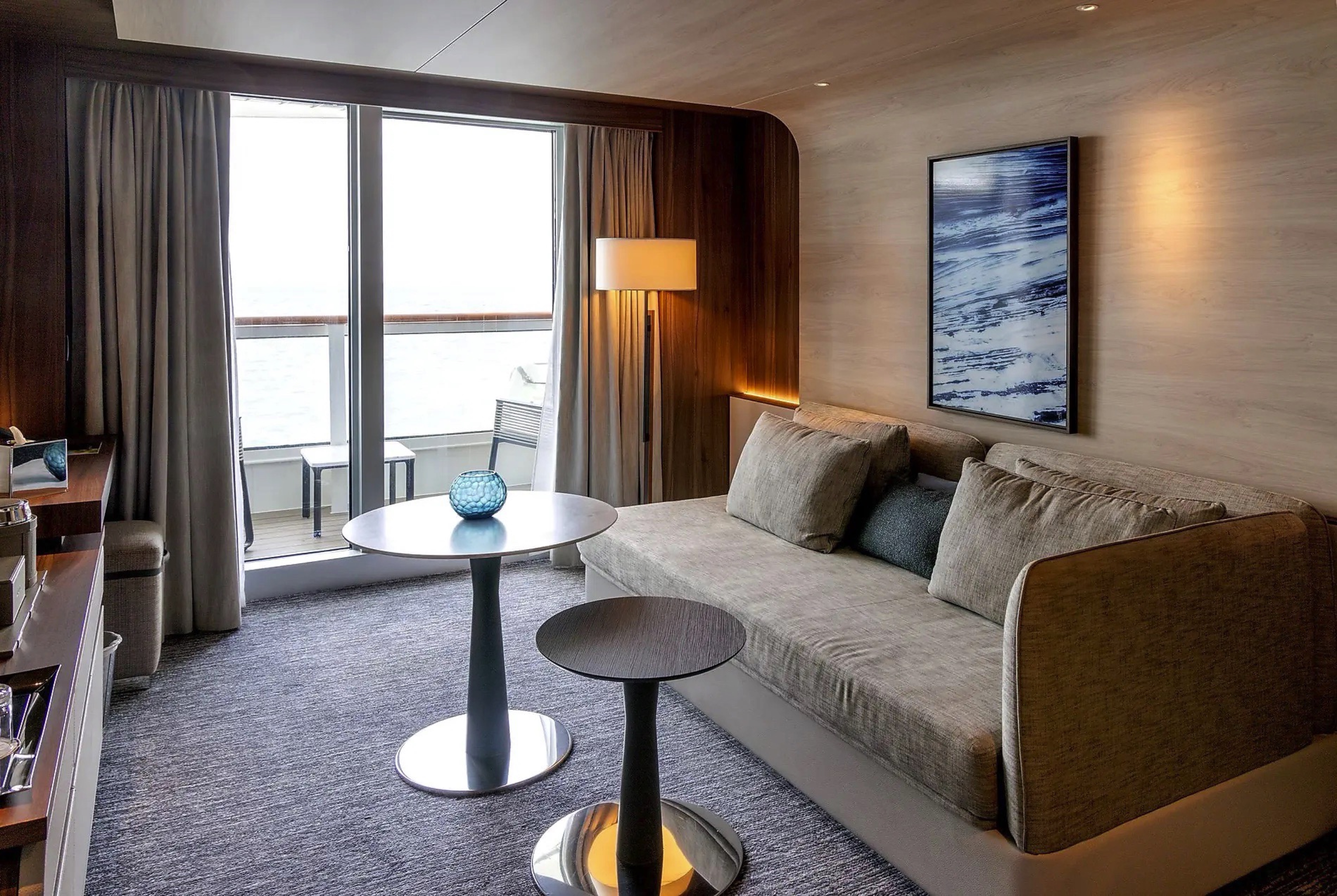 Grand Prestige Suite